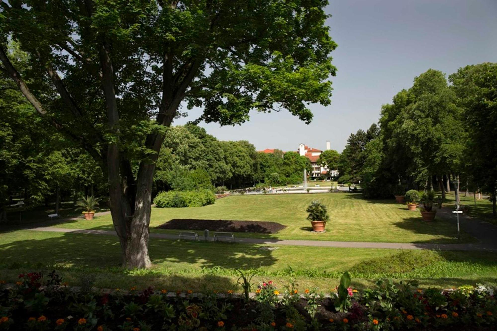 Hotel Garni Goldene Traube Bad Windsheim Exterior photo